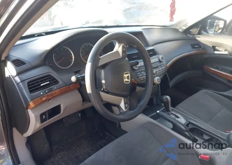 2011 Honda Accord 2.4 Ex z USA, uszkodzony, nr VIN 1HGCP2F70BA033376